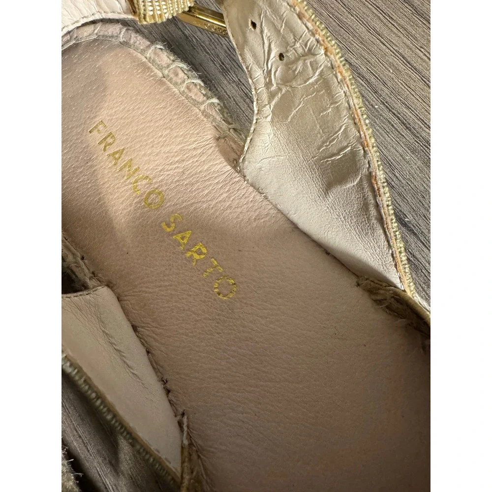 Franco‎ Sarto Espadrilles women's 7.5 lightweight gold color adjustable buckle